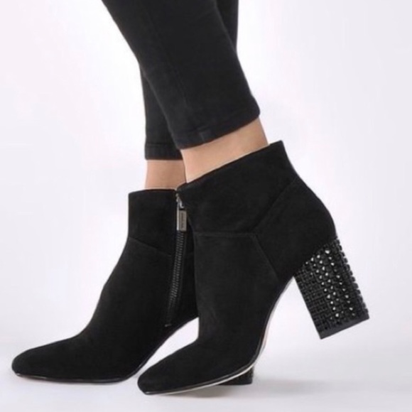 MICHAEL Michael Kora Arabella suede booties - Picture 1 of 5
